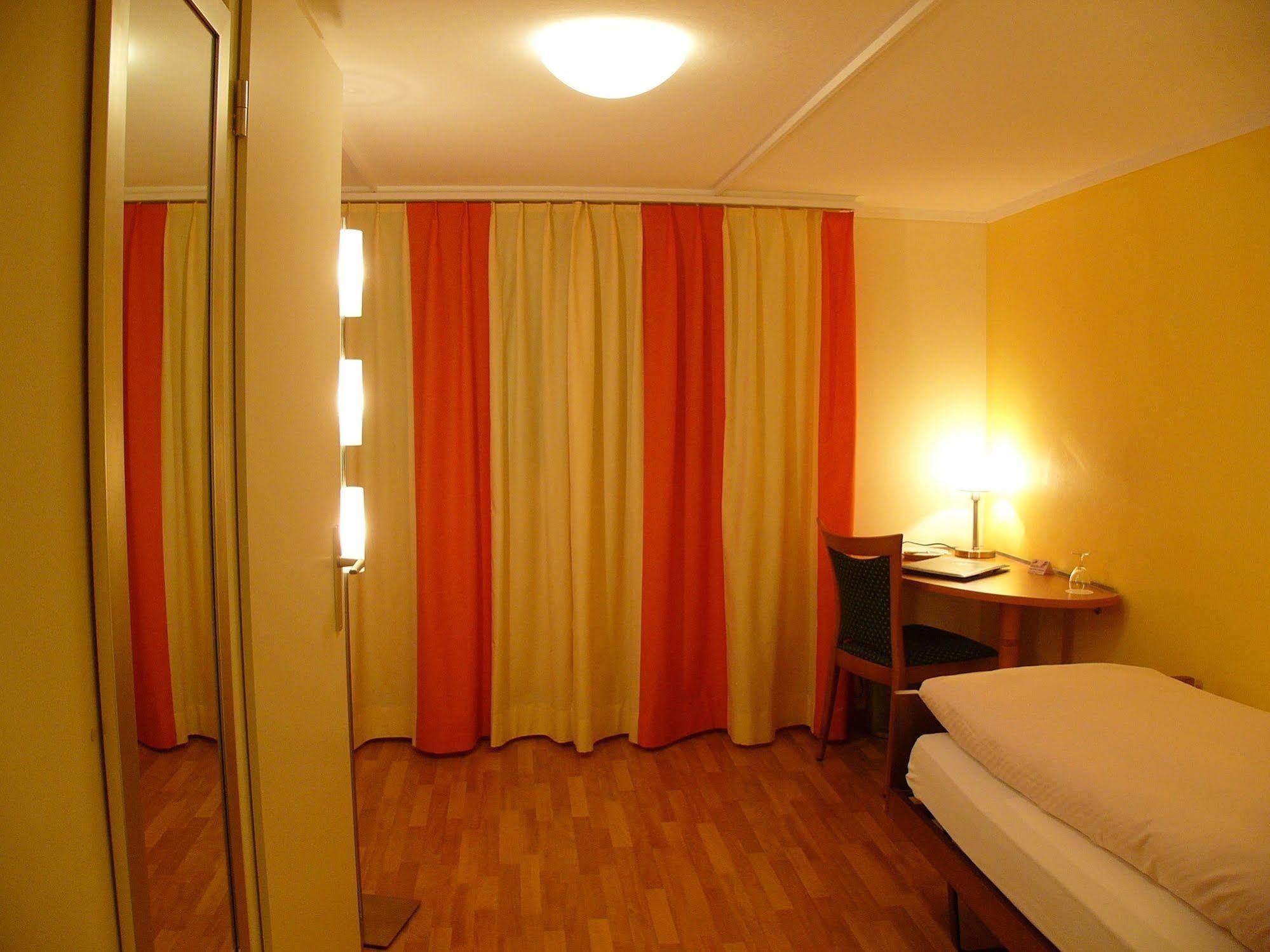 Hotel Restaurant Eichberg Seengen المظهر الخارجي الصورة